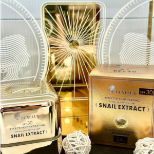 Luxelux Effectively Moisturizing cream-skin revitalizing with Snail extract