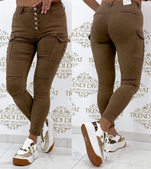 Pocket pocket, many button, chocolate brown, elastic jeans
