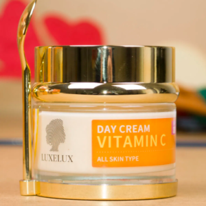 Luxelux Nappali krém C-vitaminnal 50 g