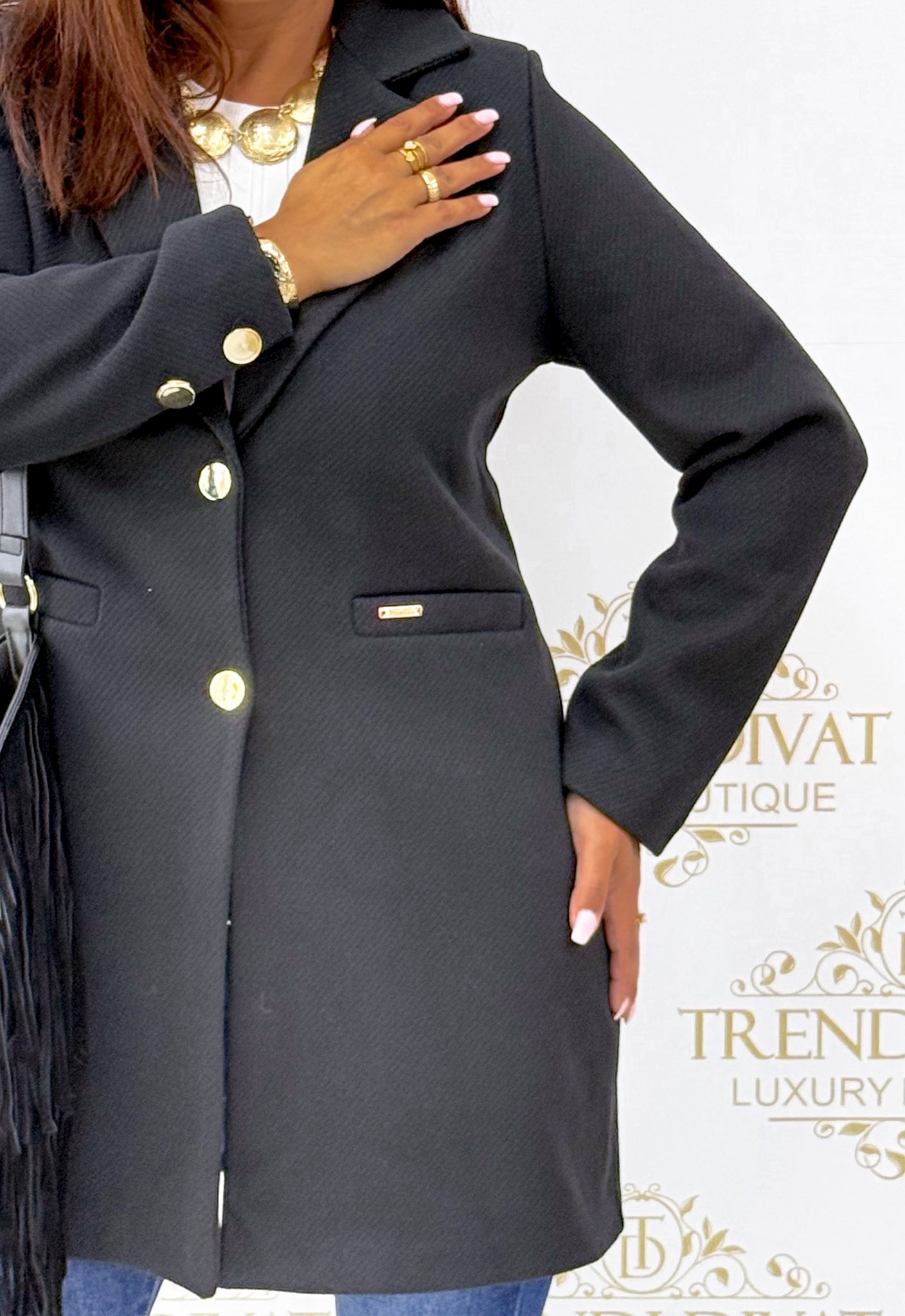 Arany színű gombokkal díszített, vastagabb szövet anyagú kabát - Image 7