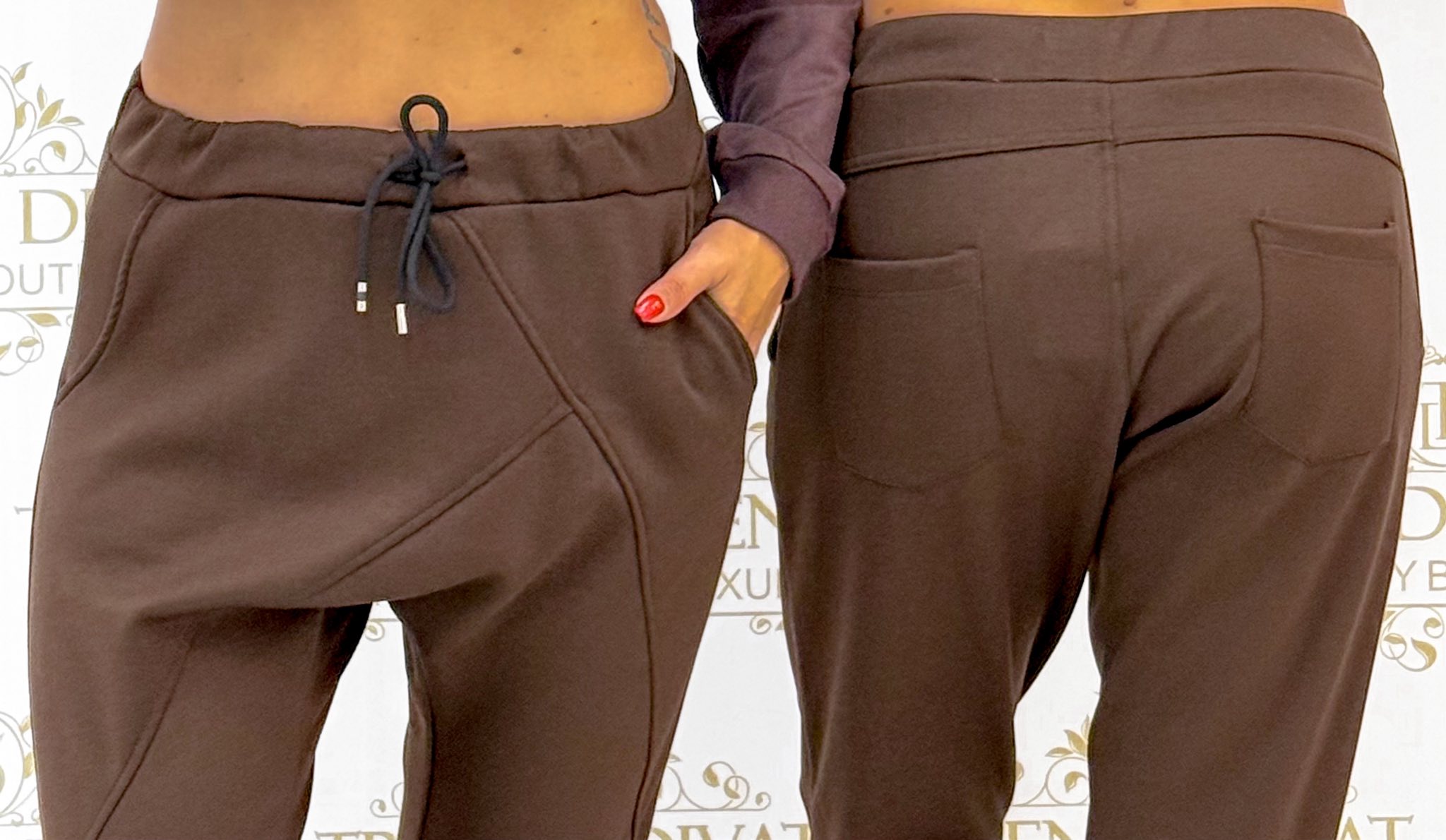 Puha anyagú, elasztikus, kellemesen meleg, ülepes fazonú nadrág - Image 4