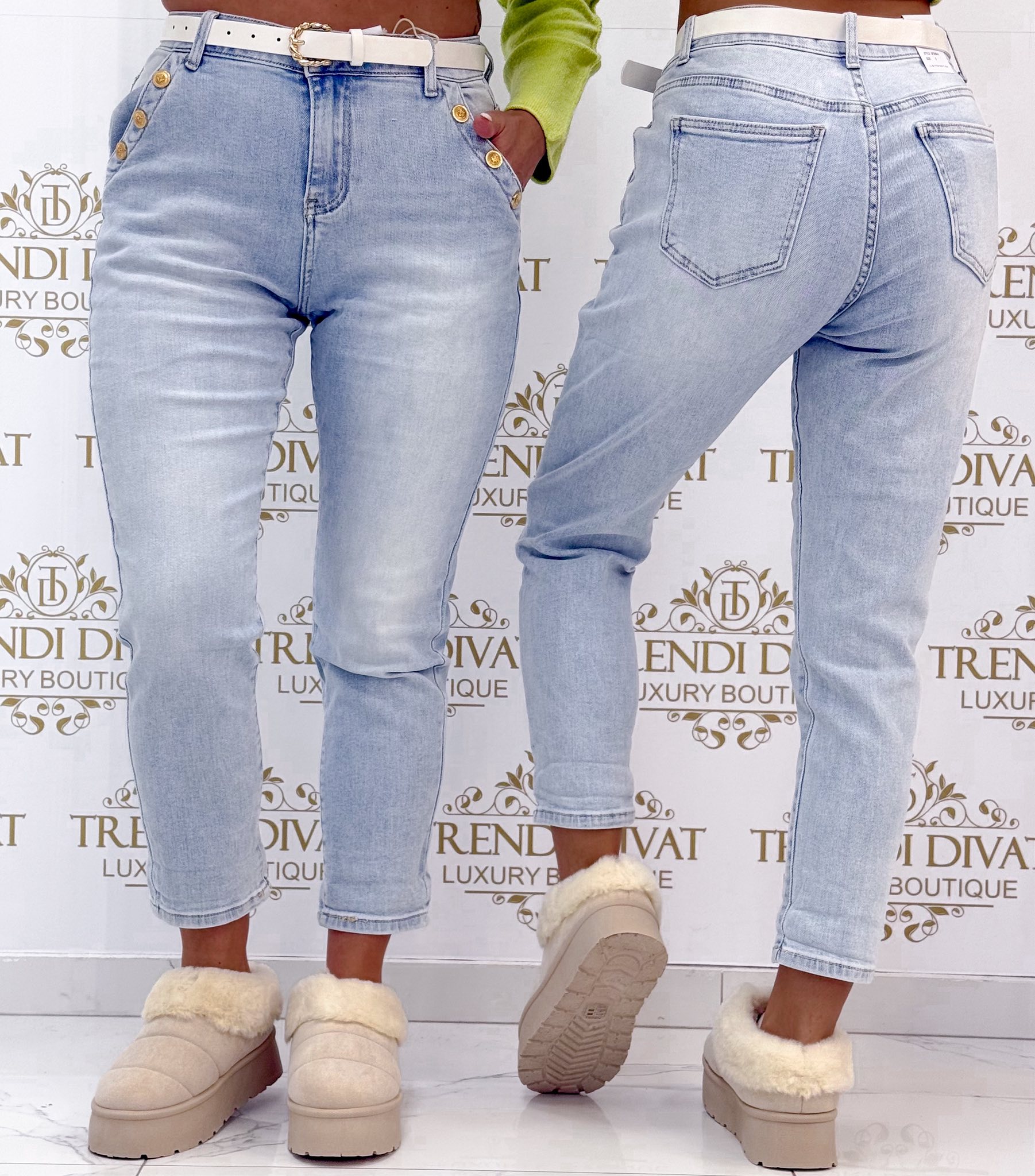 Zsebénél arany színű gombokkal díszített, MOM fit fazonú, világoskék színű farmernadrág "BF2966-6" - Image 4