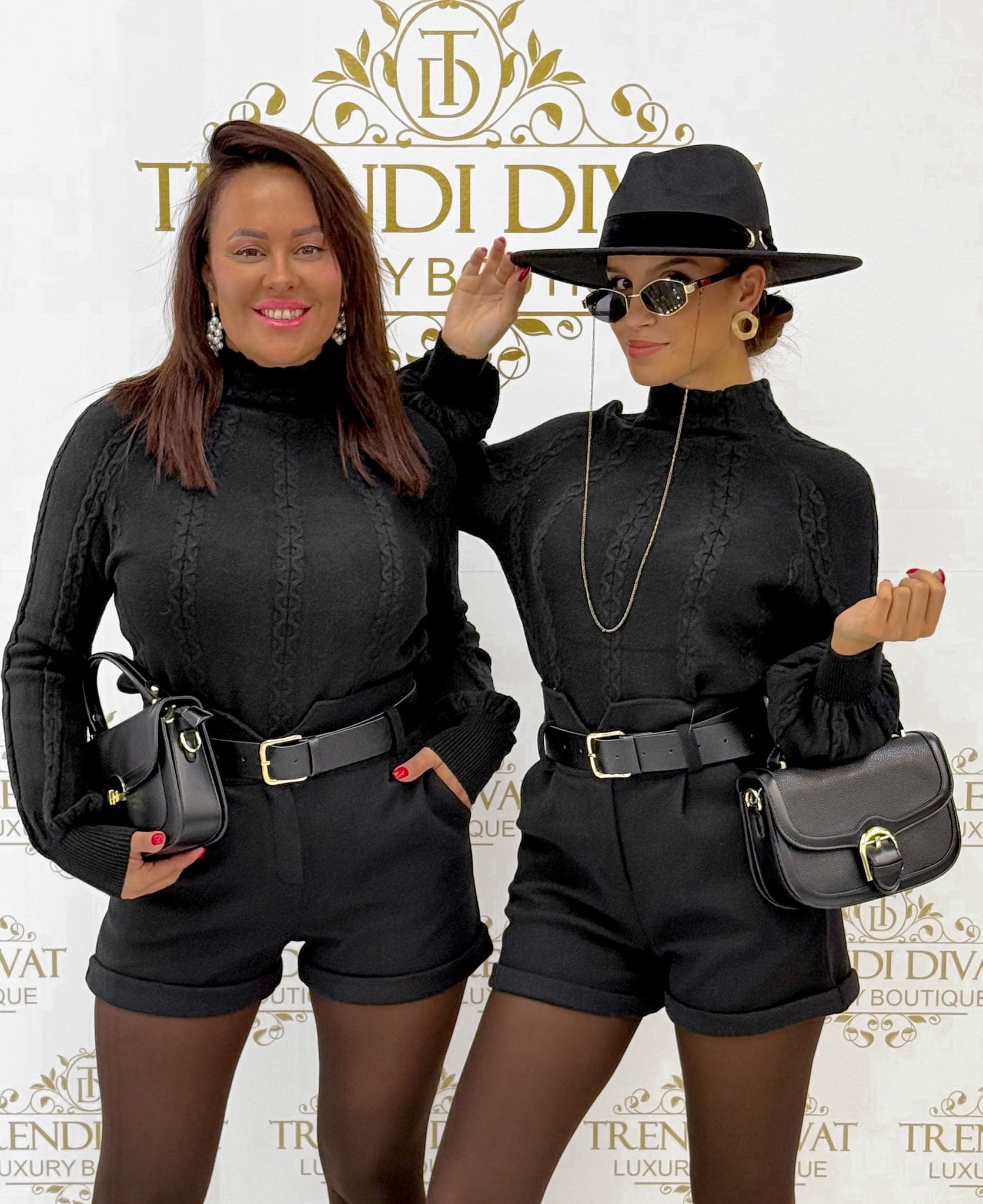 Vastagabb szövet hatású, magas derekú short, ajándék övvel - Image 8