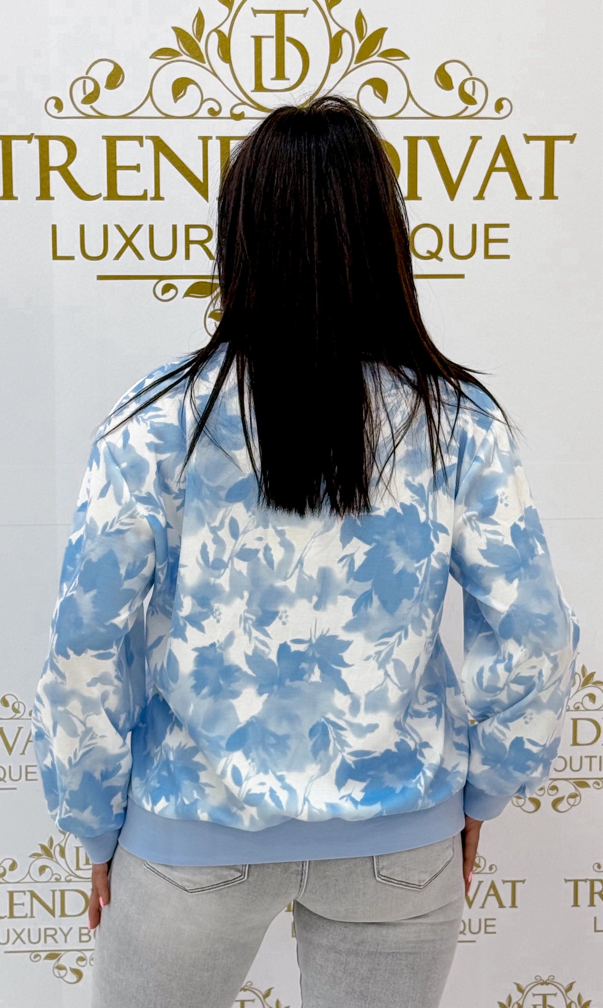 Batikolt hatású virág mintázatú pulóver - Image 11