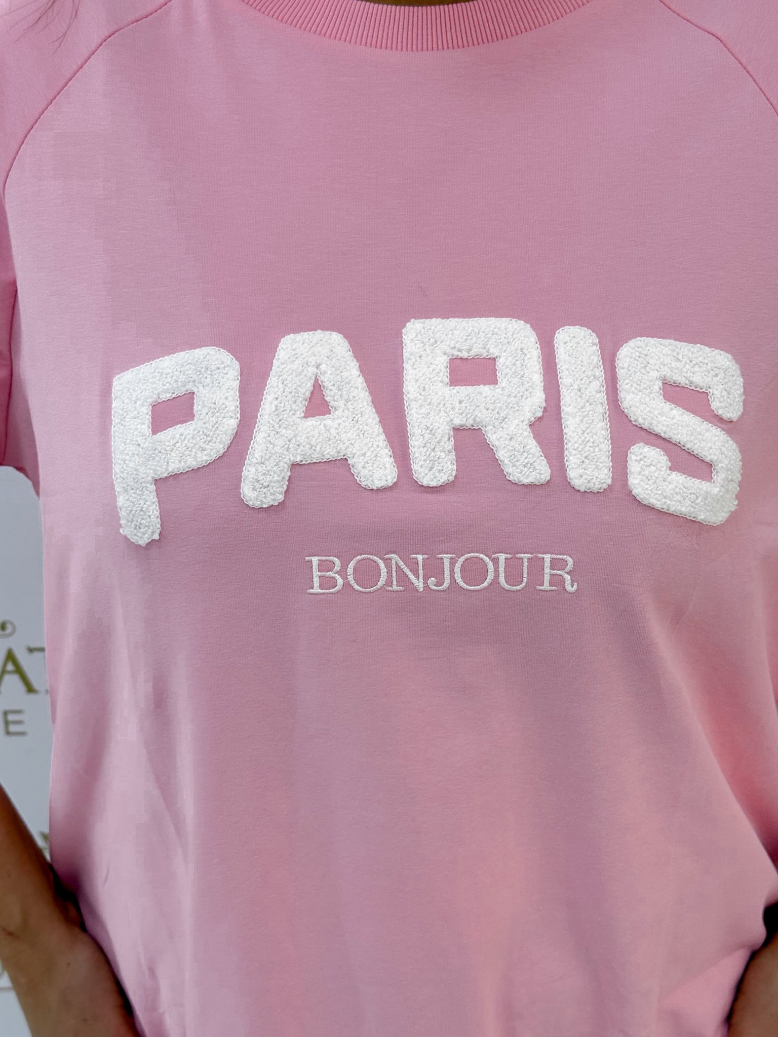 "Paris" feliratos, oldalt felsliccelt pulóver - Image 14