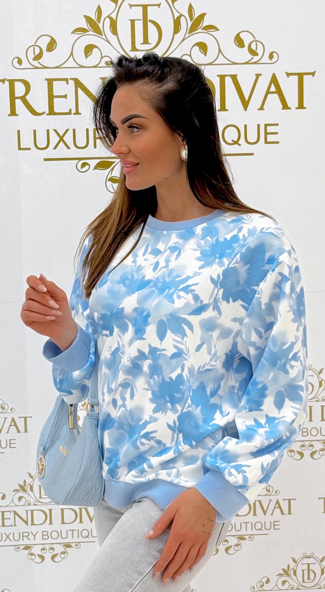 Batikolt hatású virág mintázatú pulóver - Image 13