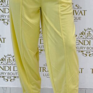 Gumis derekú, puha anyagú, élén varrott "Jázmin" nadrág - Citromsárga