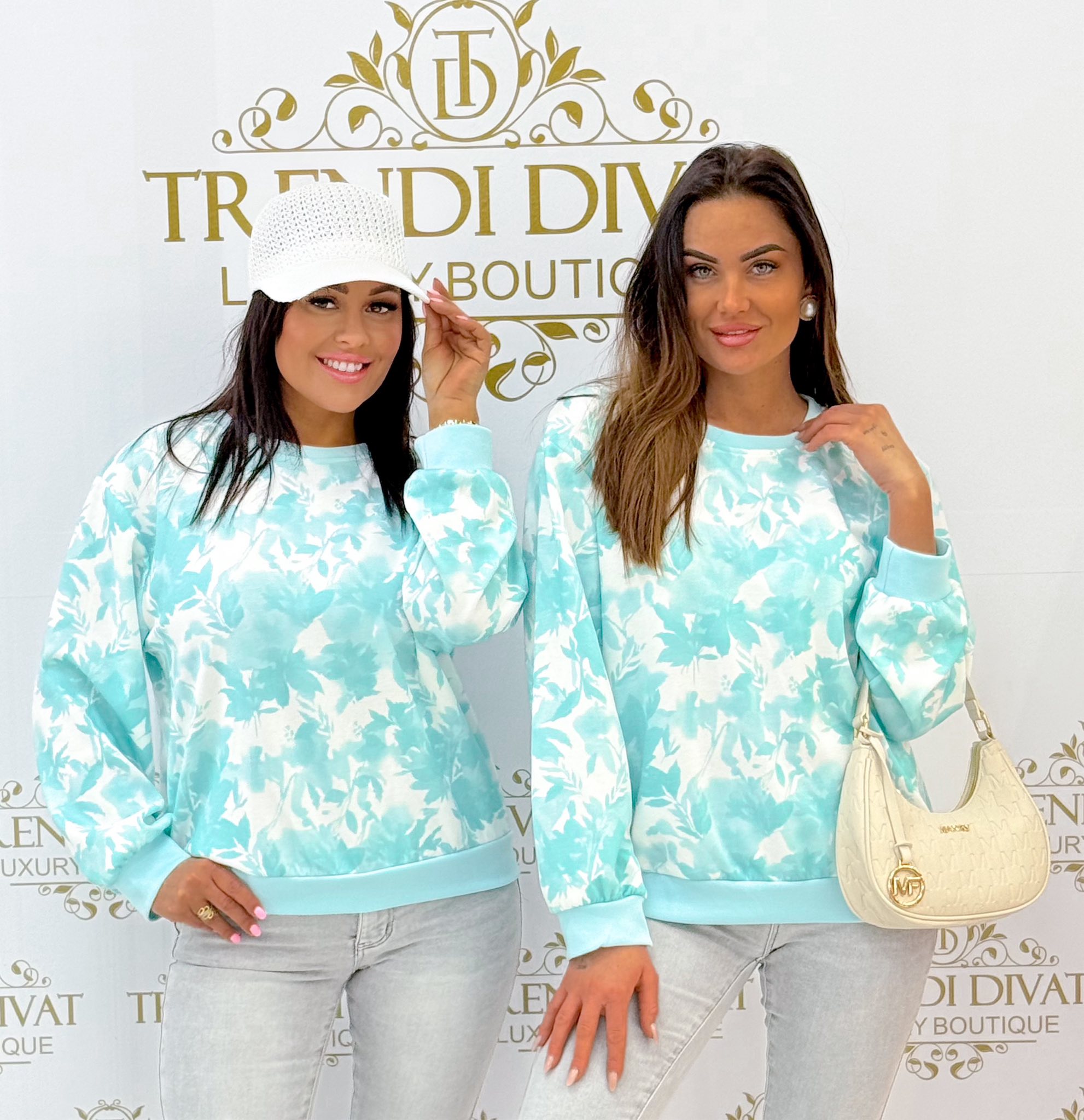 Batikolt hatású virág mintázatú pulóver - Image 2