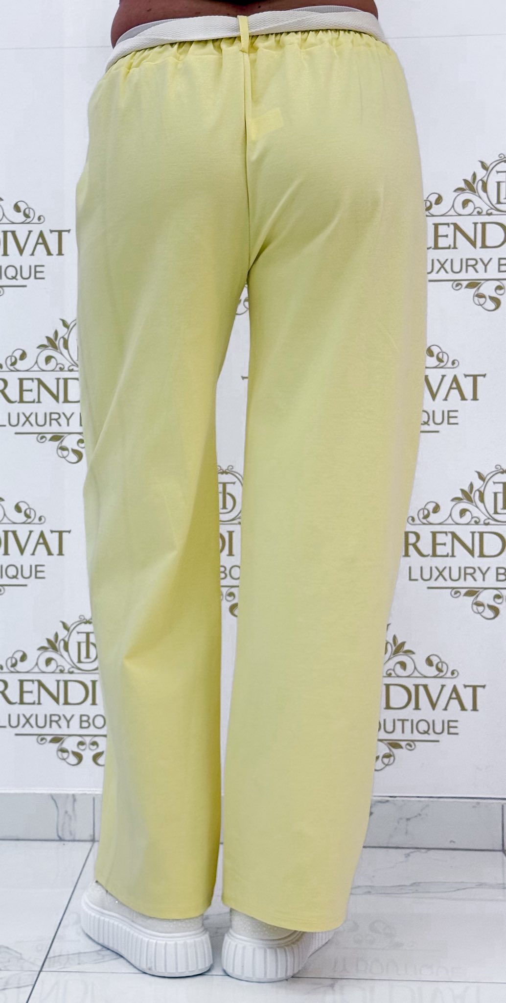 "M" bilétás, gumis derekú, élén varrott palazzo nadrág, ajándék övvel - Image 4