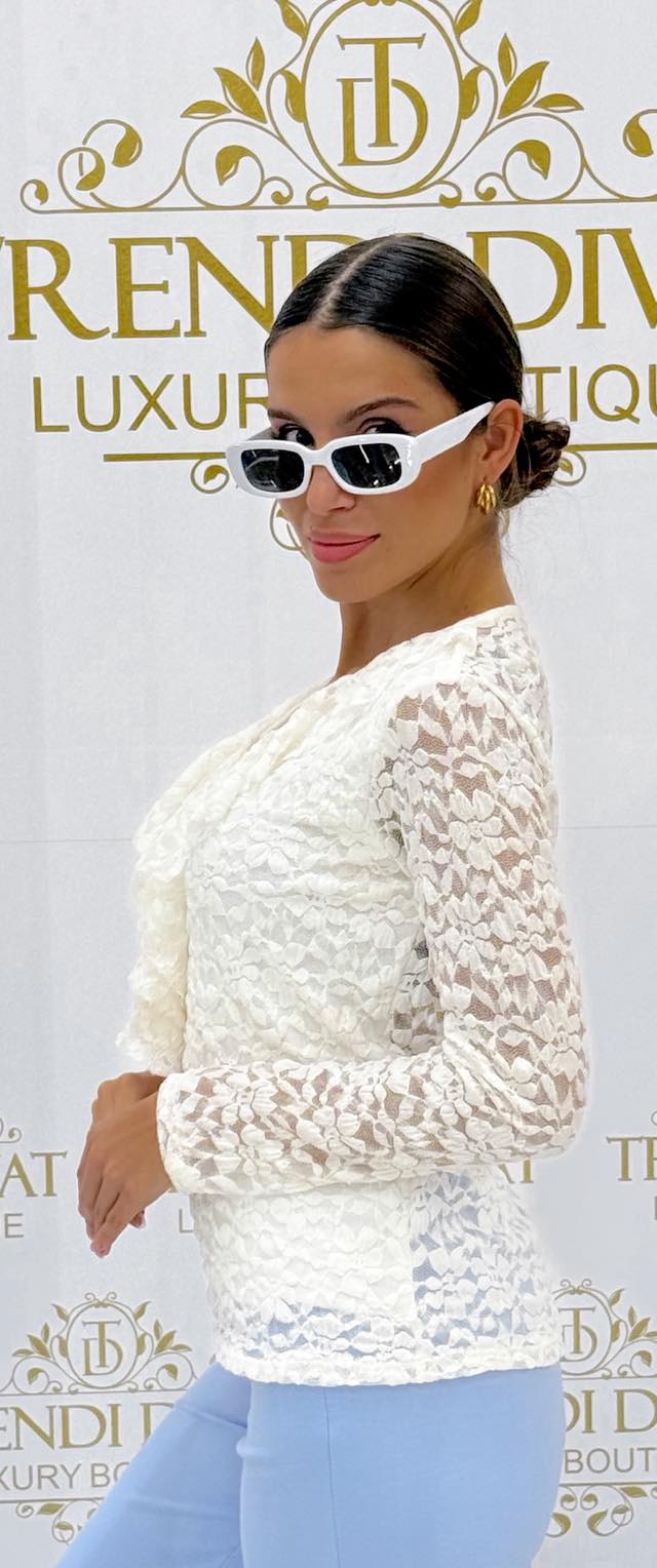 Különleges csipkés, zsabós kis felső - Image 5