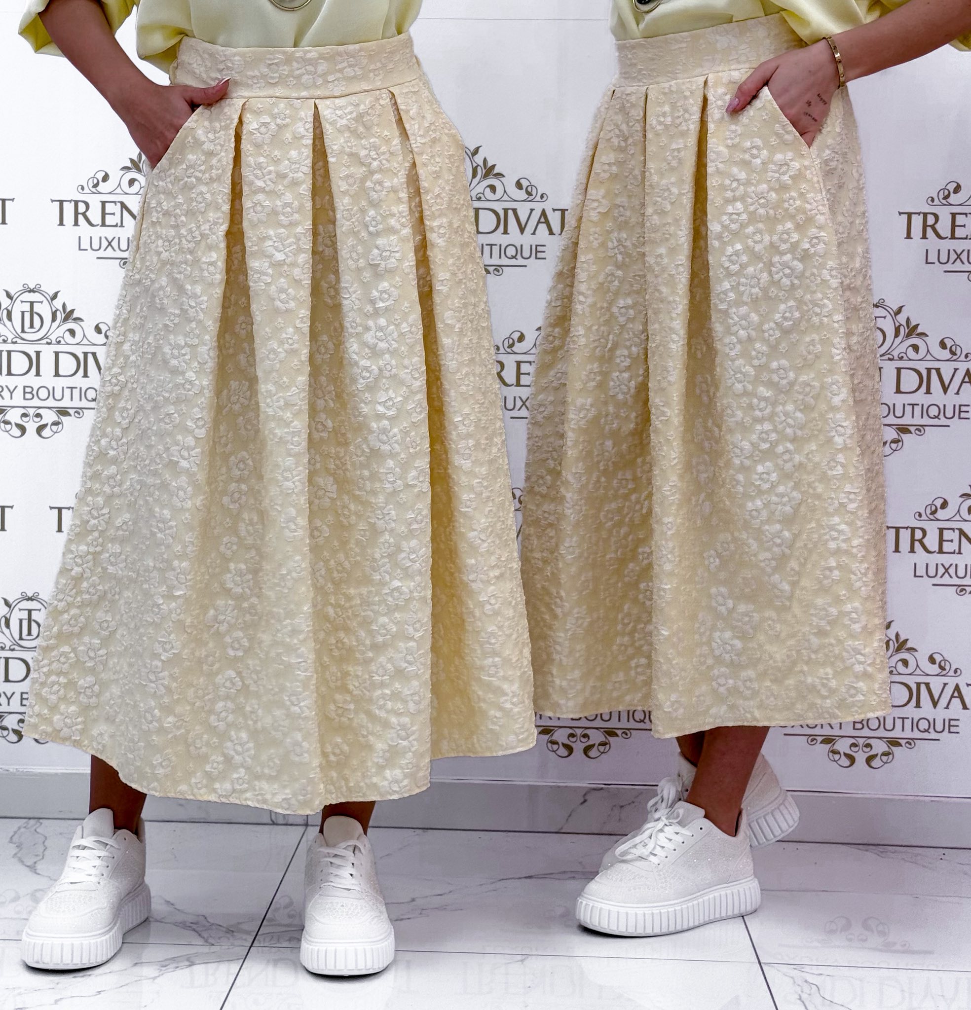 Domború virág mintázatú, zsebes szoknya - Image 8