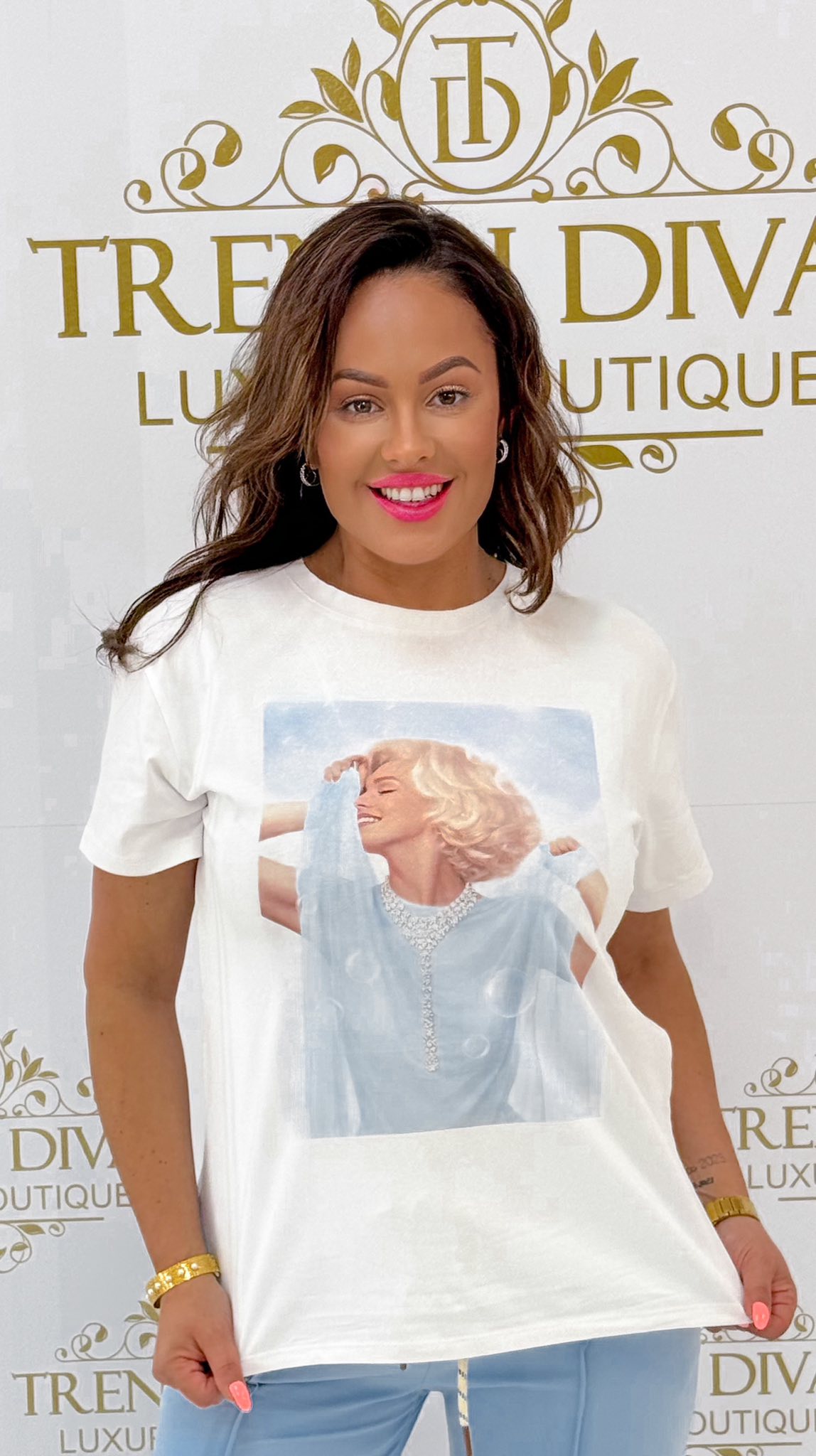 Marilyn mintázatú, kövekkel díszített póló - Image 3
