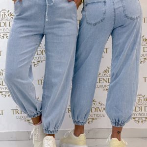 Gumis derekú és aljú, világoskék színű farmernadrág "Q1336-6" - XS