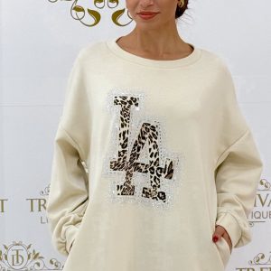 Kövekkel díszített, párducminta betétes "LA" feliratos, zsebes tunika - Bézs