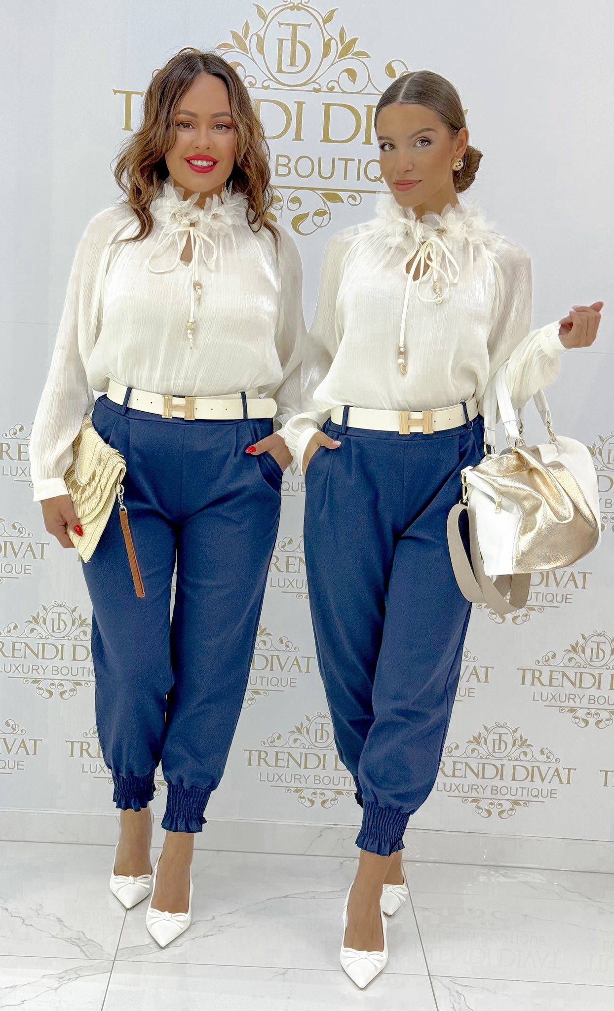 Széles gumis passzés, elasztikus vászon anyagú nadrág, ajándék övvel