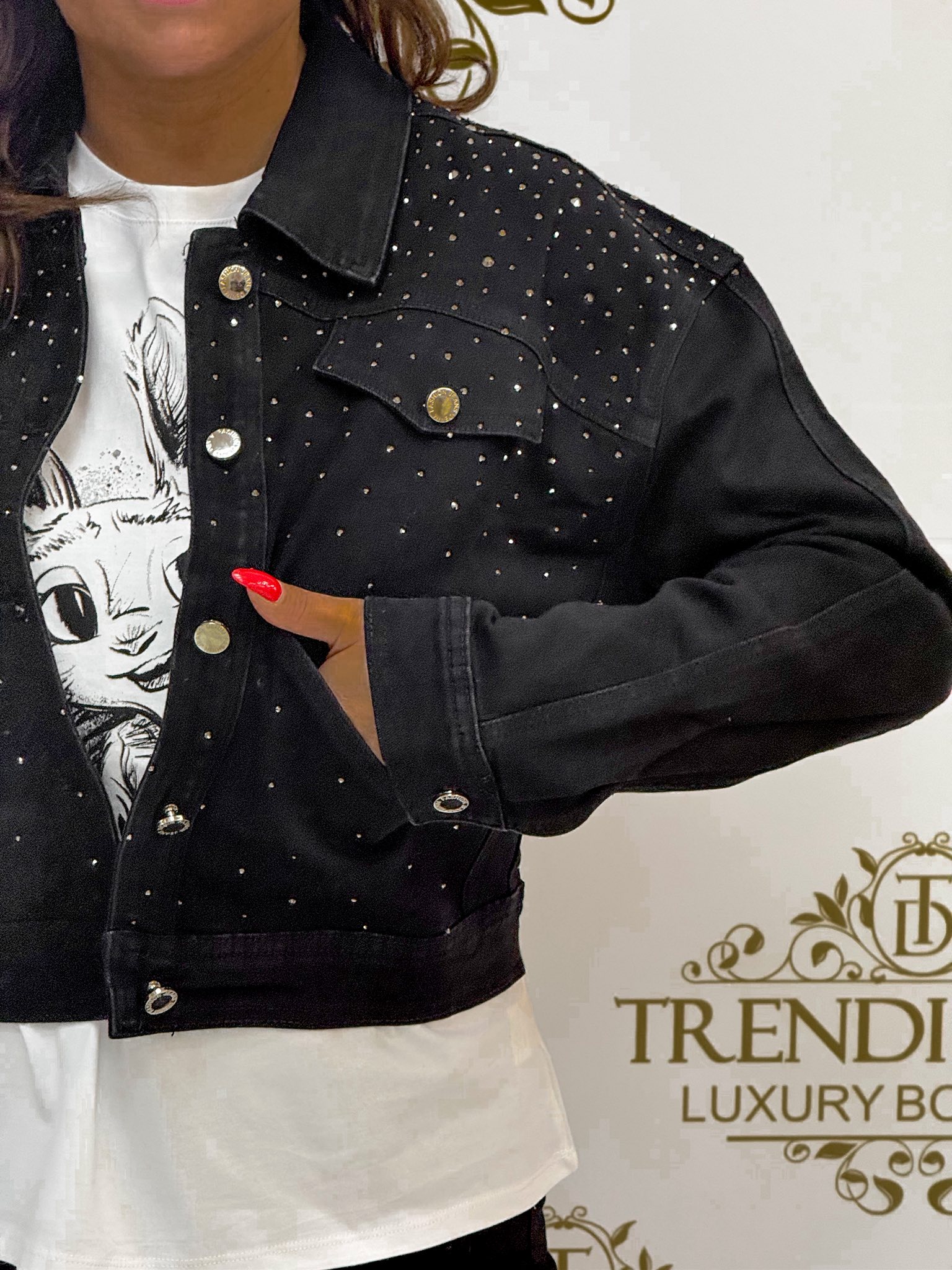 Laza fazonú, strasszos farmerdzseki - Image 7