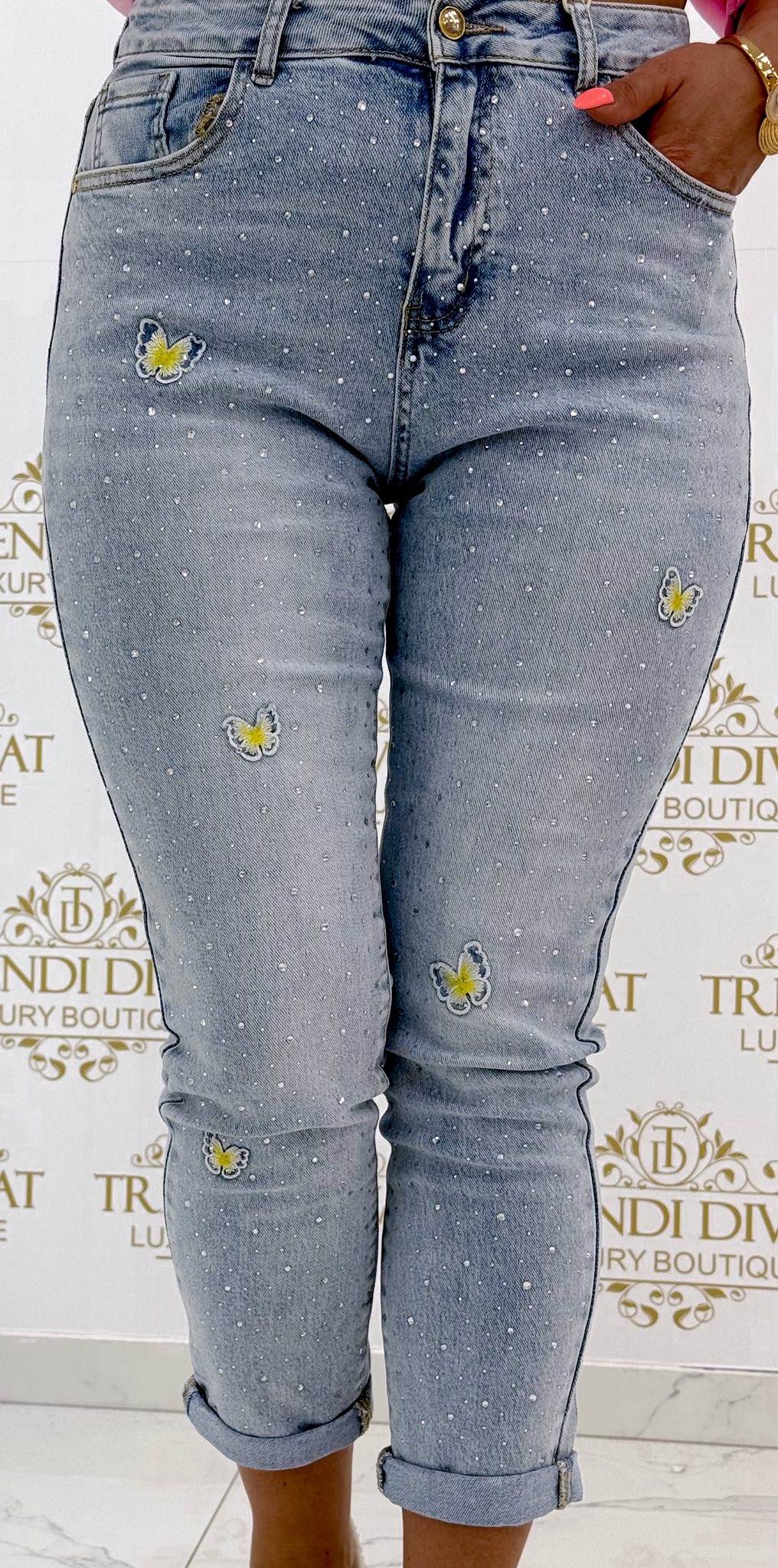 Mom fitt fazonú elasztikus, köves, lepkés farmer"BF3097-6" - Image 3