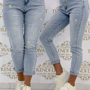 Mom fitt fazonú elasztikus, köves, lepkés farmer"BF3097-6" - M