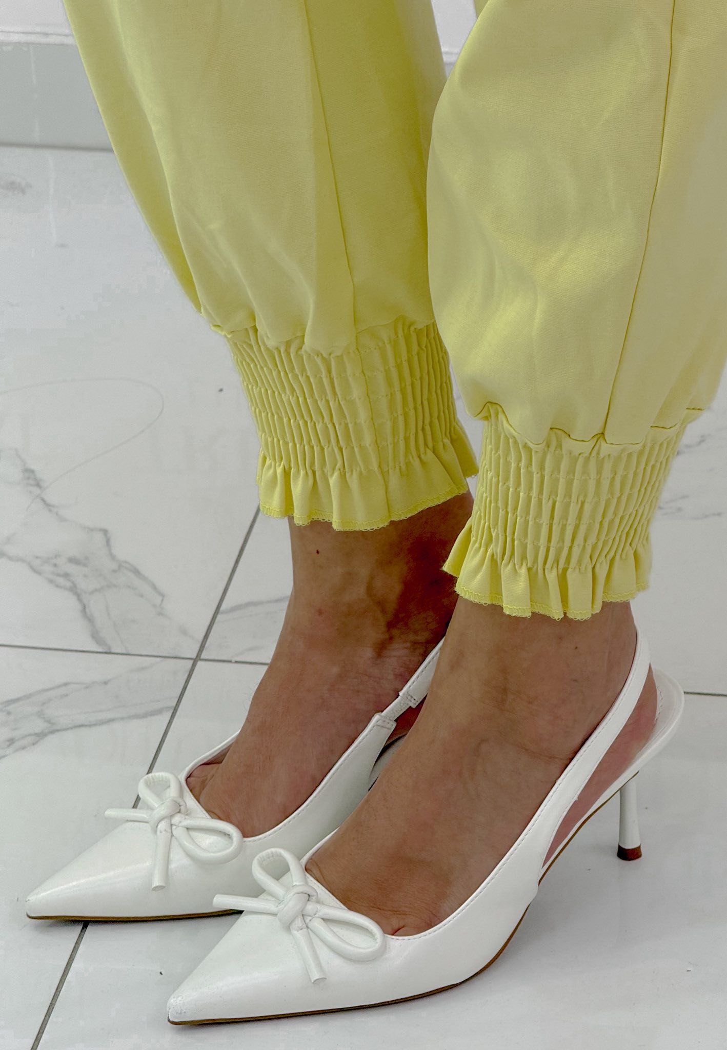 Széles gumis passzés, elasztikus vászon anyagú nadrág, ajándék övvel - Image 24