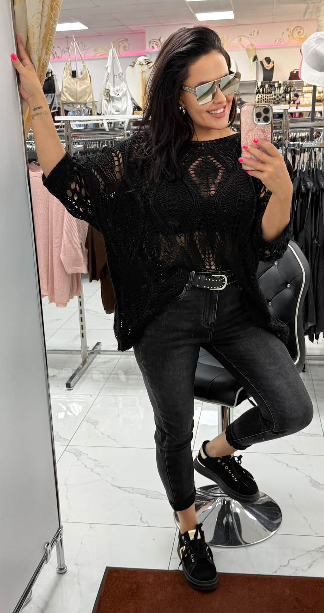 Plus size, koptatott fekete magas derekú női farmernadrág szegecses övvel "M1382-B" - Image 5