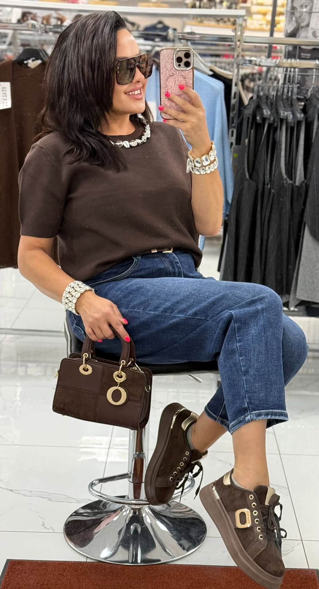 Plus size, magas derekú középkék női mom fit farmer, barna övvel "MK201-1" - Image 11