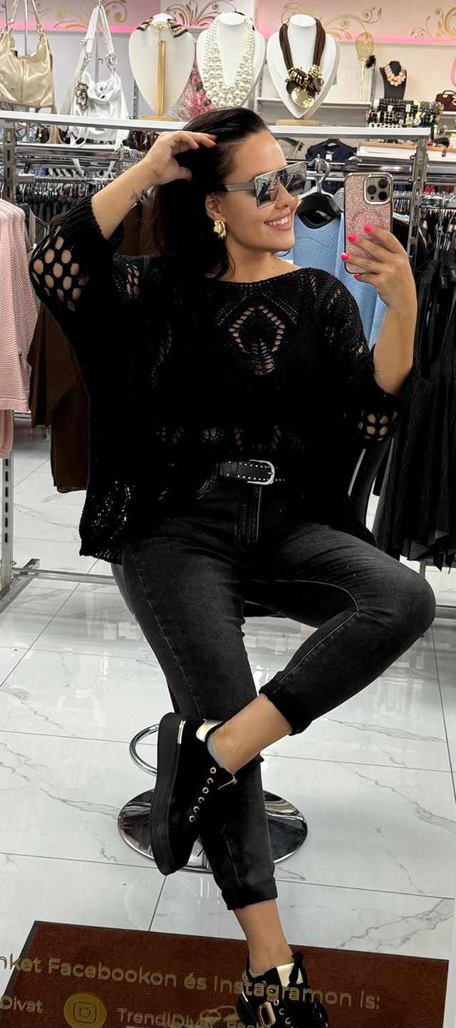 Plus size, koptatott fekete magas derekú női farmernadrág szegecses övvel "M1382-B" - Image 9